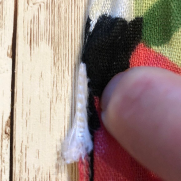 Lightweight floral fringe scarf in shades of pink, greens, black & white - Picture 6 of 6